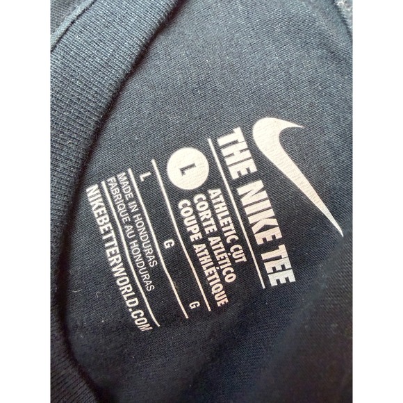 NWT The Nike Tee Philadelphia Eagles Large Mens T-Shirt Graphic Shirt NFL Black - Picture 3 of 11